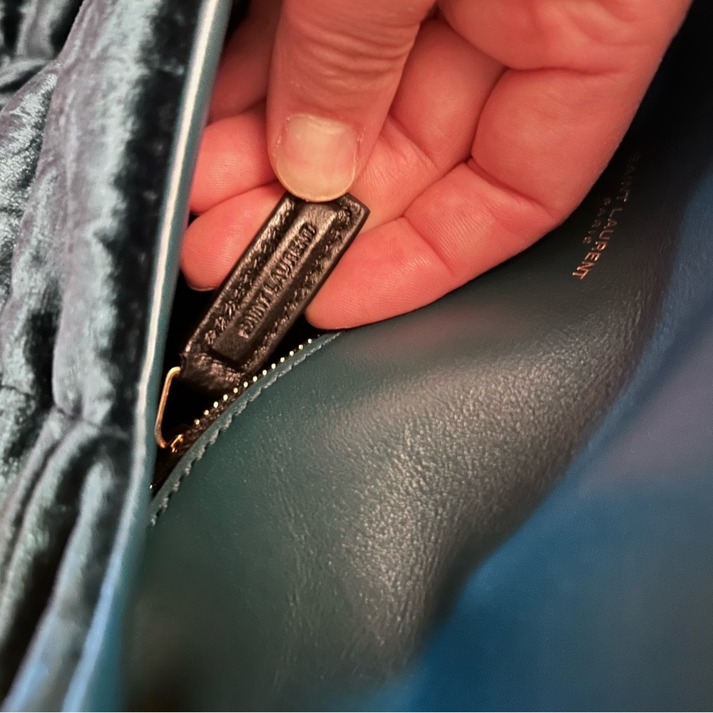 YSL emerald green velvet bag. Small - Picture 8 of 16